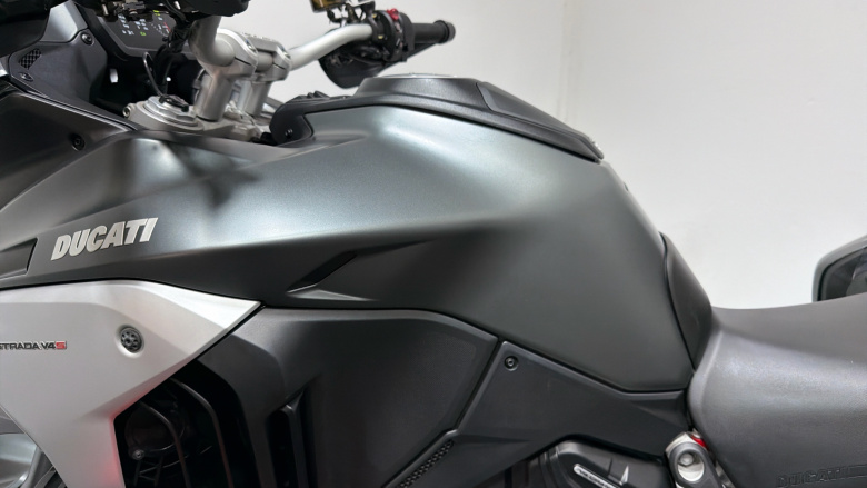Ducati Multistrada V4 S Red Radar (21MY)